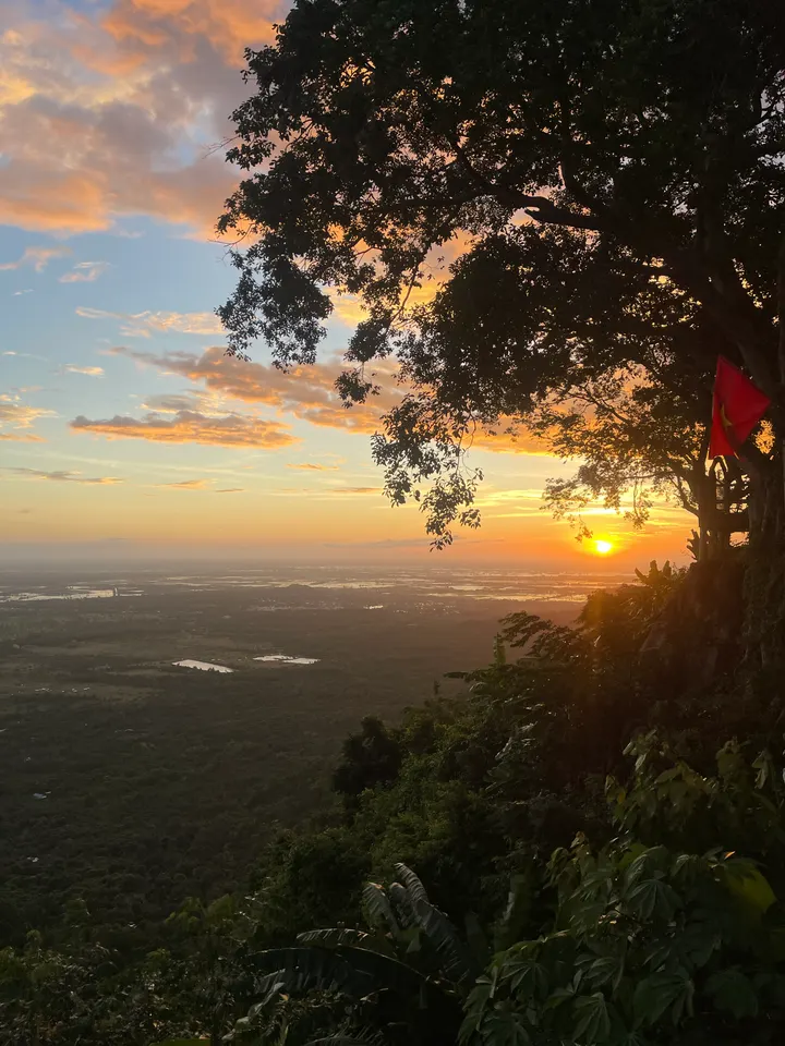 Hoàng hôn nhìn từ homestay